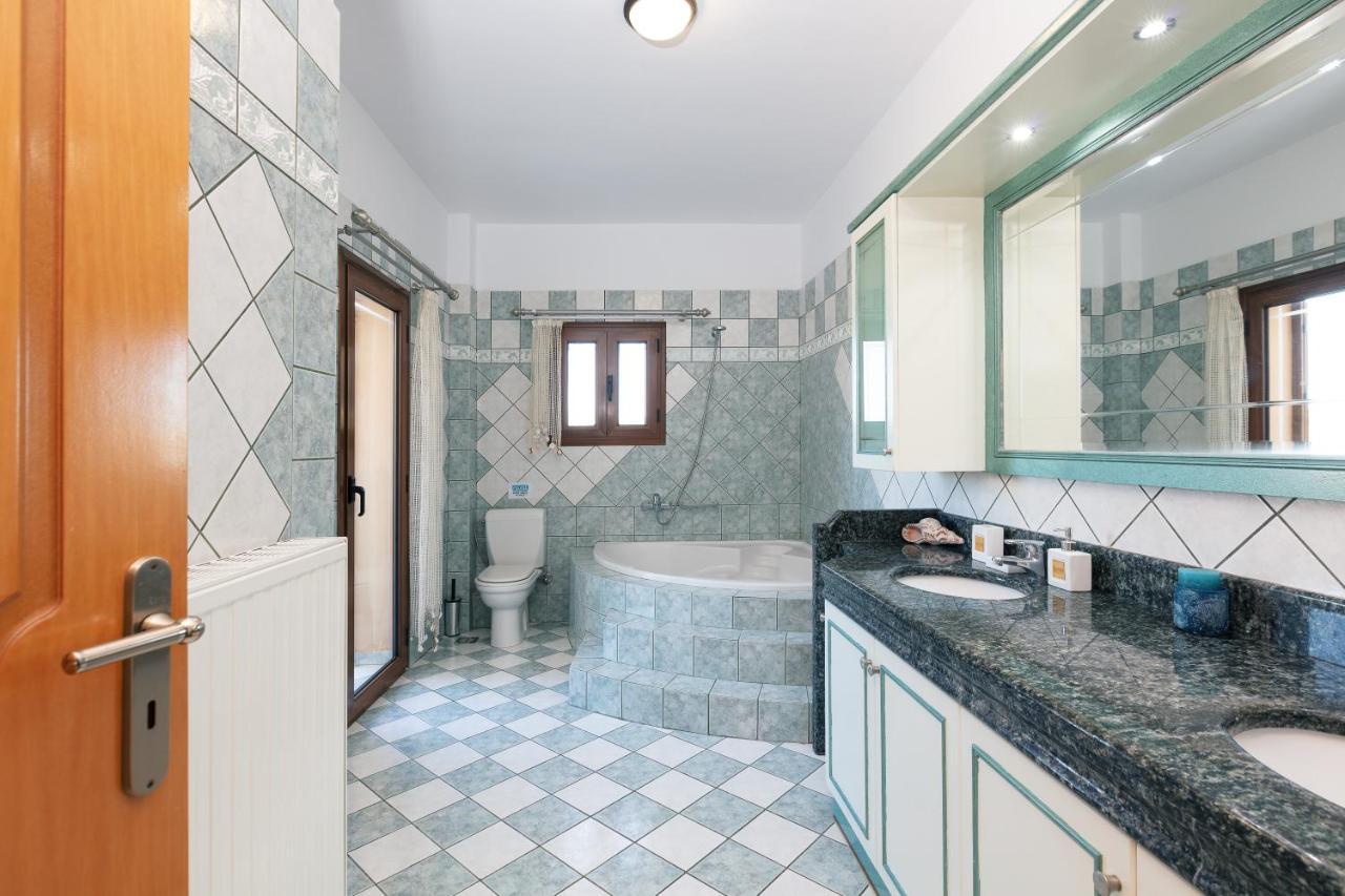 Villa Sevdas Πέραμα Εξωτερικό φωτογραφία