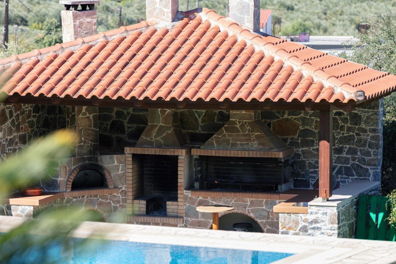 Villa Sevdas Πέραμα Εξωτερικό φωτογραφία