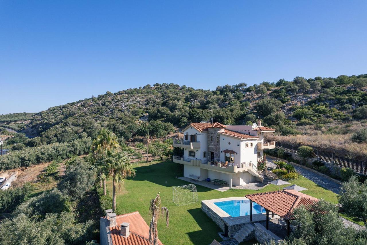 Villa Sevdas Πέραμα Εξωτερικό φωτογραφία