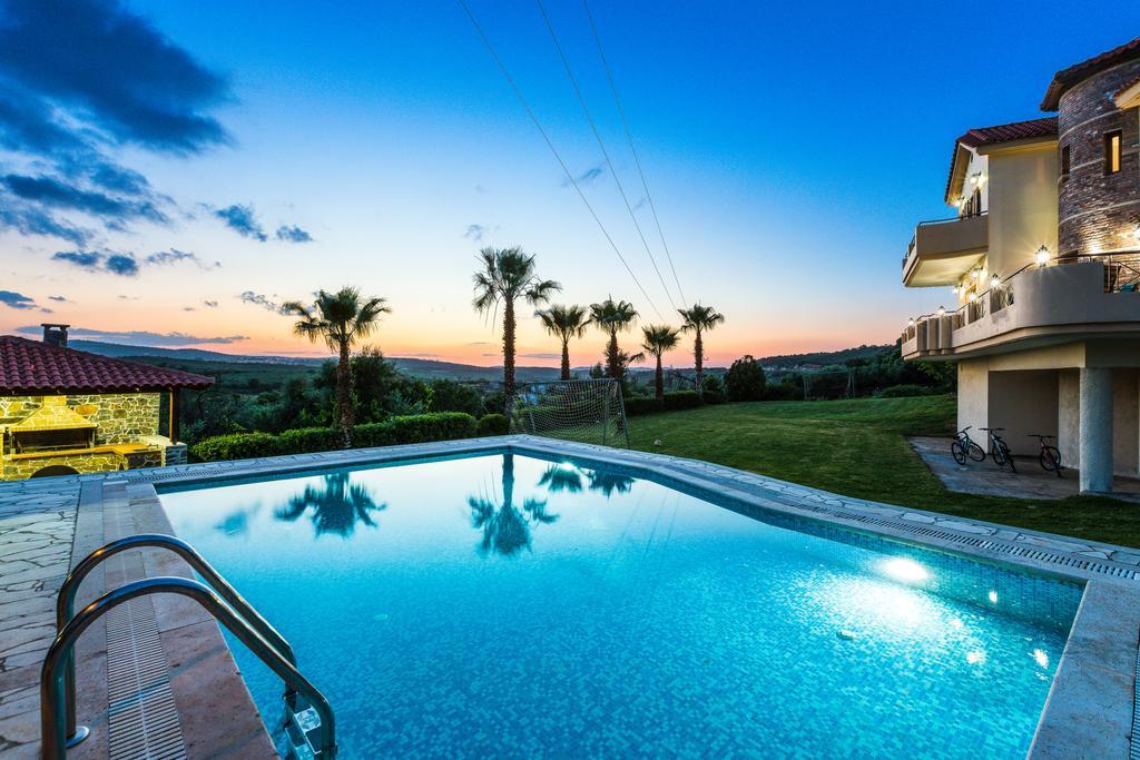 Villa Sevdas Πέραμα Εξωτερικό φωτογραφία